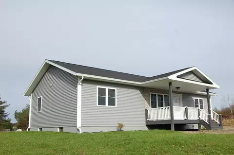 11505 E Hill View Rd, Caton, NY 14830