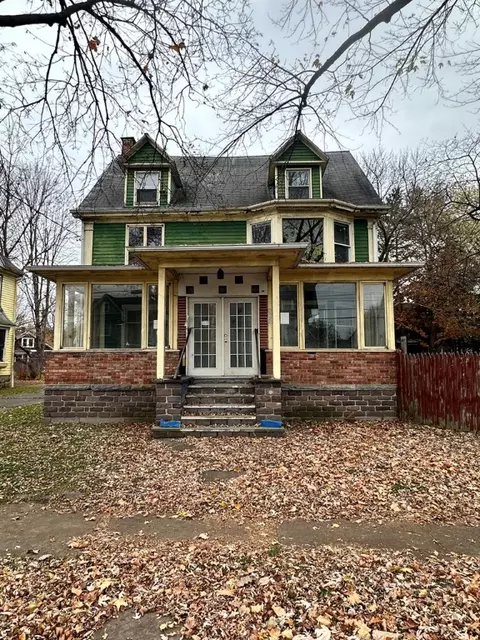 638 Pennsylvania Ave, Elmira, NY 14904