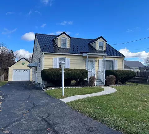 417 Bonaview Ave, Southport, NY 14904