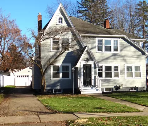 112 Larchmont Rd, Elmira, NY 14905