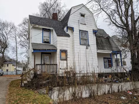 505 Walnut St, Elmira, NY 14901