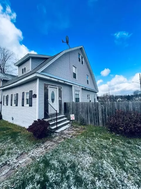 221 Brand St, Elmira, NY 14904