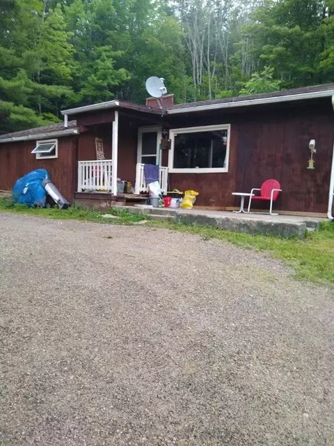 7342 Velie Rd, Savona, NY 14879