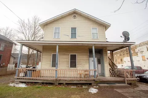 125 W Morris St, Bath, NY 14810