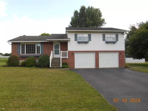 1072 Buckwheat Hollow Rd, Lawrence, PA 16929
