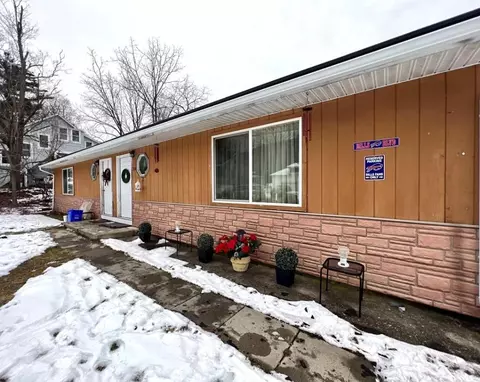 200-202 Robinwood Ave, Elmira Heights, NY 14903