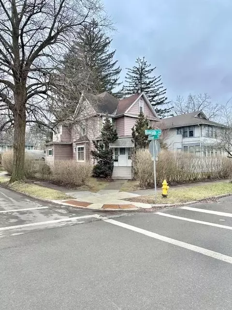 470 Riverside Ave, Elmira, NY 14904