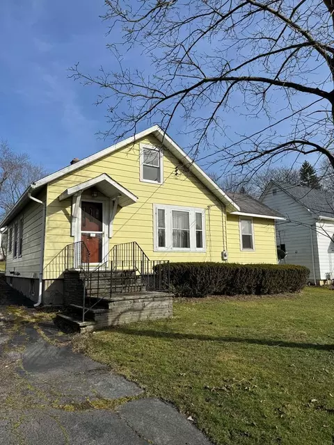 322 Hendy Ave, Elmira, NY 14905