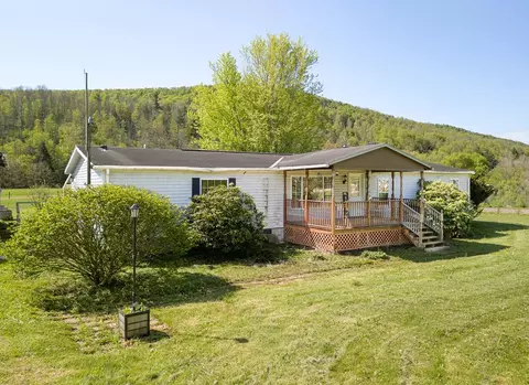 3072 Route 49, Westfield, PA 16950
