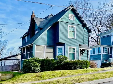 236 Wall St, Corning, NY 14830 photo 2