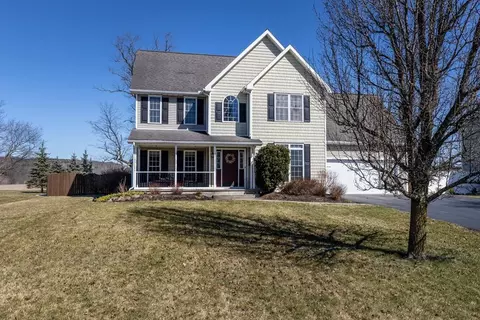 24 Hunters Run, Horseheads, NY 14845