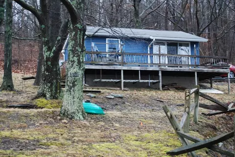 4732 Willow Point Rd, Burdett, NY 14818