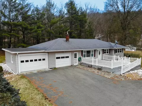 844 Latta Brook Rd, Elmira, NY 14901