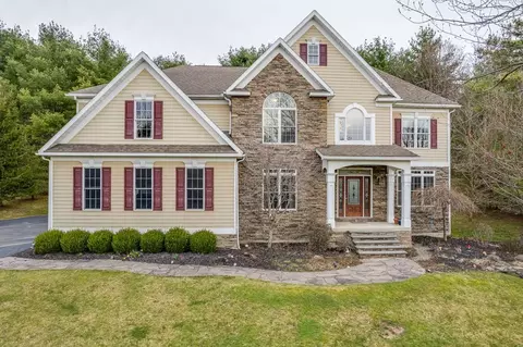 3056 S Oakwood Dr, Erwin, NY 14870