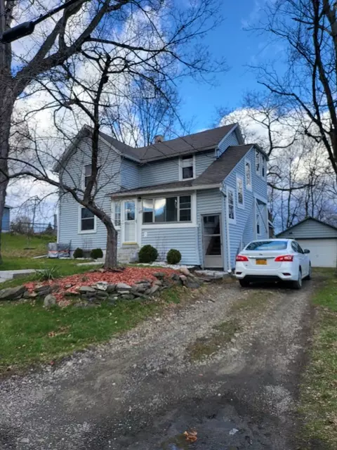 204 Robinwood Ave, Elmira, NY 14903