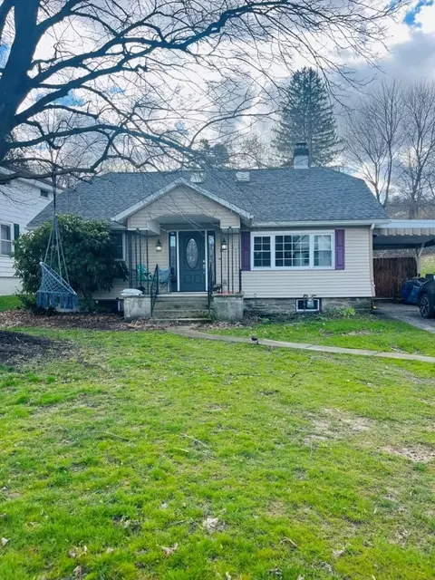 32 Caton Rd, Corning, NY 14830 photo 2