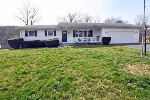 4893 Pinecrest Rd, Veteran, NY 14864