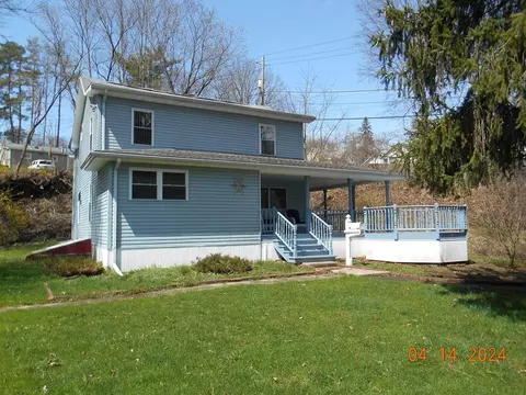 215 State St, Corning, NY 14830