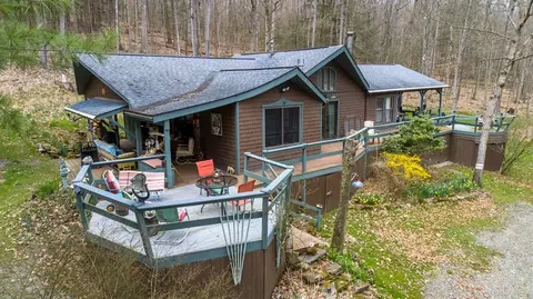 74 Beaver Hl, Thurston, NY 14821