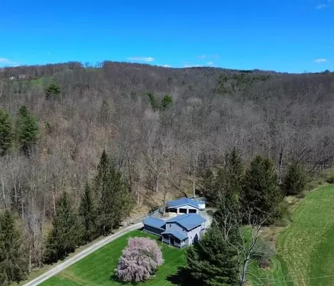 1741 Centerville Rd, Gillett, PA 16925