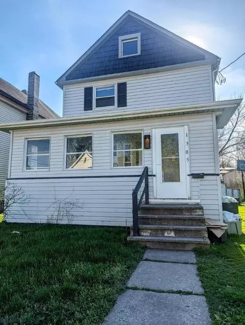 1305 Pratt St, Elmira, NY 14901