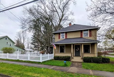 914 S S Ave, Horseheads, NY 14845
