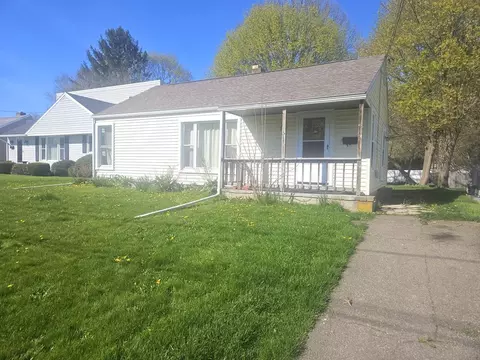 18 Wilson St, Corning, NY 14830