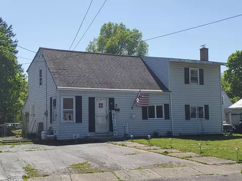 2 Circuit Dr, Southport, NY 14904