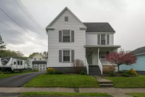1110 Admiral Pl, Elmira, NY 14901
