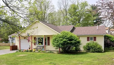 438 E Washington St, Bath, NY 14810