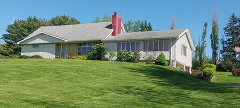2938 Hickock, Corning, NY 14830