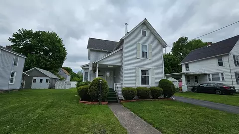 713 Hopkins St, Elmira, NY 14904