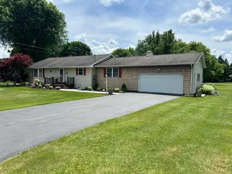 53 Park Ter, Horseheads, NY 14845
