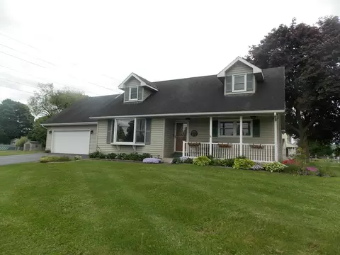100 Lynhurst Ave, Horseheads, NY 14845
