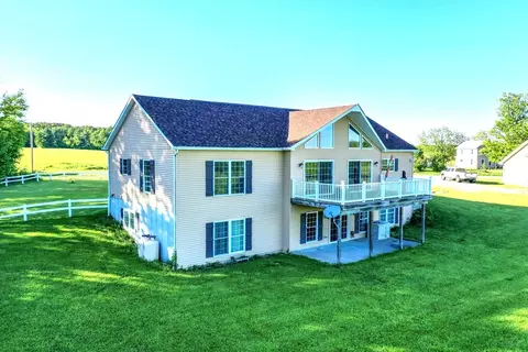 8426 Stone Rd, Pulteney, NY 14879 photo 3