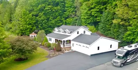 384 State Route 414, Catlin, NY 14812