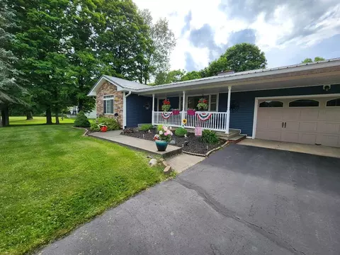 395 Chambers Rd, Catlin, NY 14845