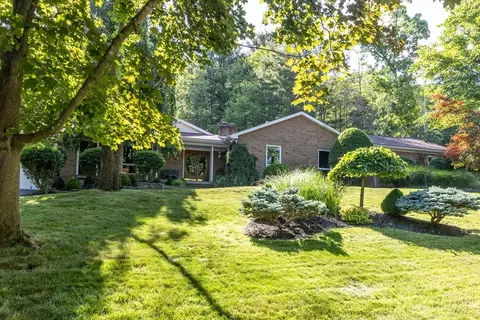 924 Upland Dr, Elmira, NY 14905