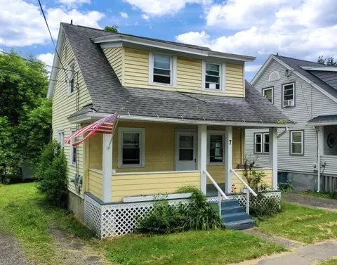 7 Curtiss Ave, Urbana, NY 14840