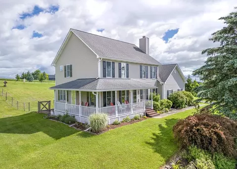 7 Skyview Cir, Wellsboro, PA 16901