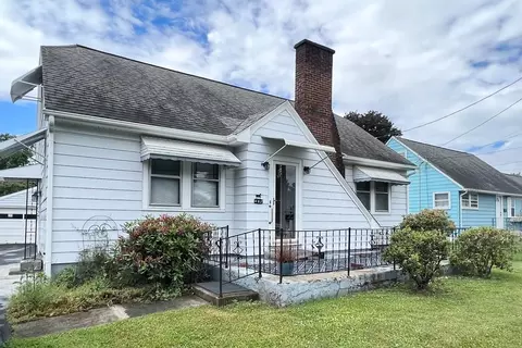 402 Hillview Dr, Southport, NY 14904