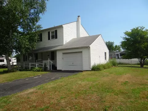 445 Sharr Ave, Southport, NY 14904