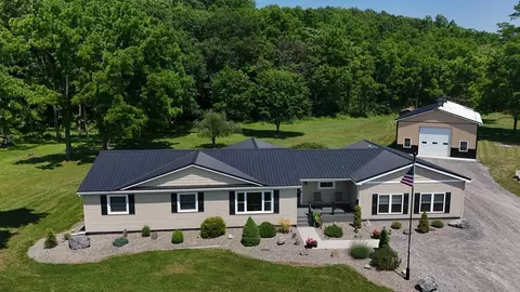 8423 Lower Lake Rd, Lodi, NY 14860