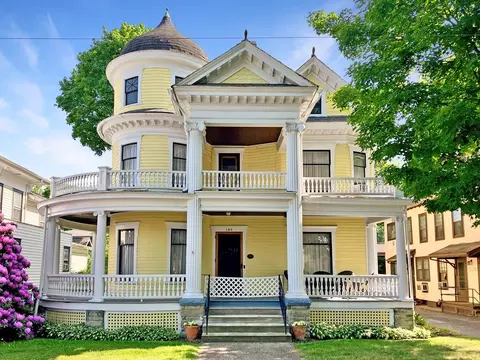 140 E First St, Corning, NY 14830
