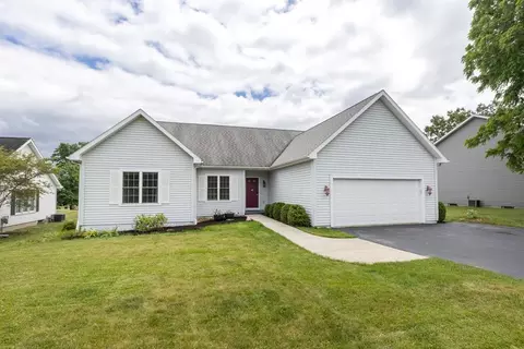 1053 W Clinton St, Elmira, NY 14905