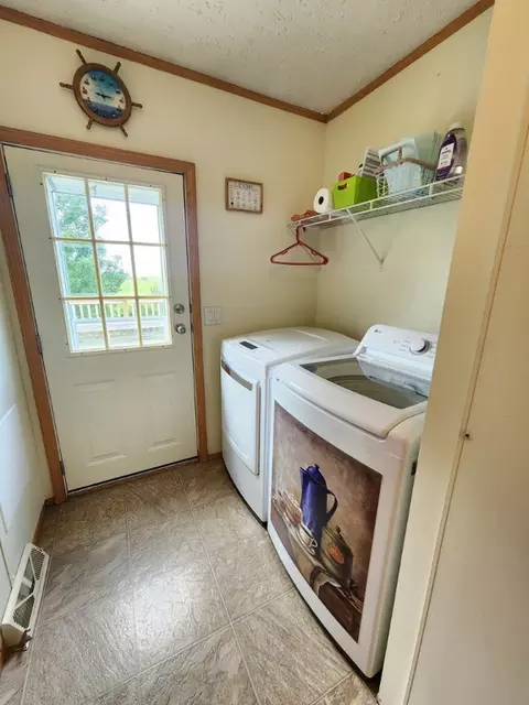 11430 Taft Rd, Hornby, NY 14830 photo 23