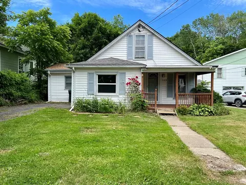 125 Moore St, Waverly, NY 14892