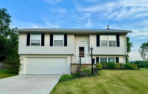 317 E Meadowbrook Pkwy, Horseheads, NY 14845