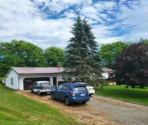 432 Clark Hollow Rd, Southport, NY 14871