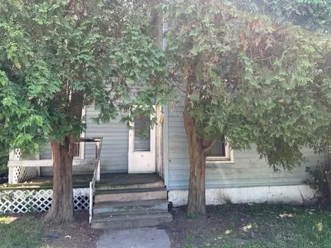 307 W Hudson St, Elmira, NY 14904